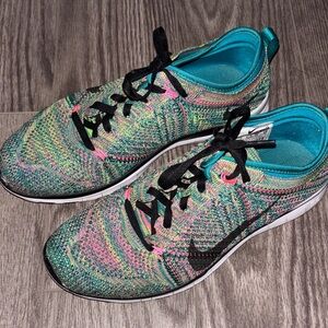 Nike Multicolor Knit Women's Sneakers